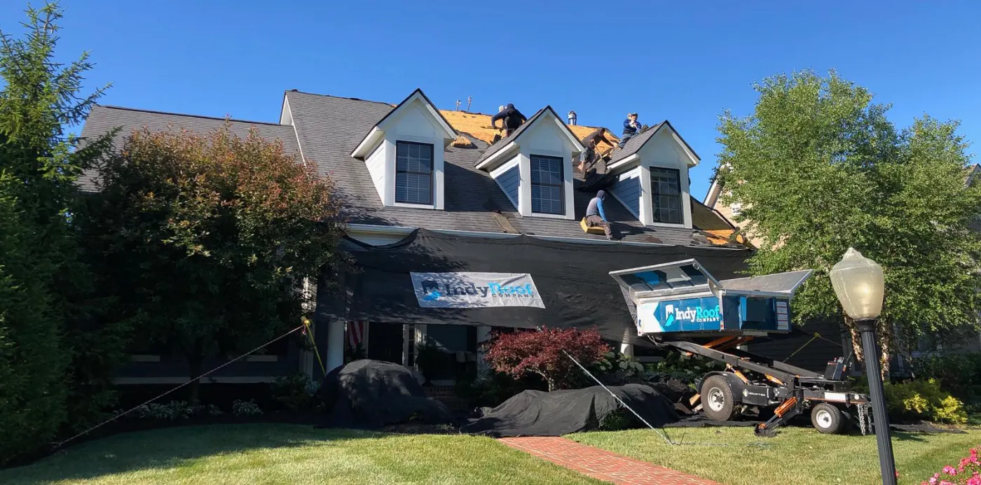 Manufacturer-certified roof installation in Ladoga